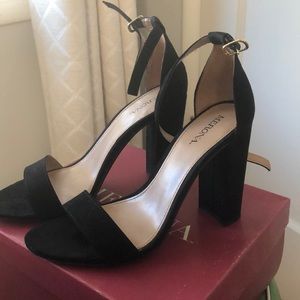 Merona black strappy heels